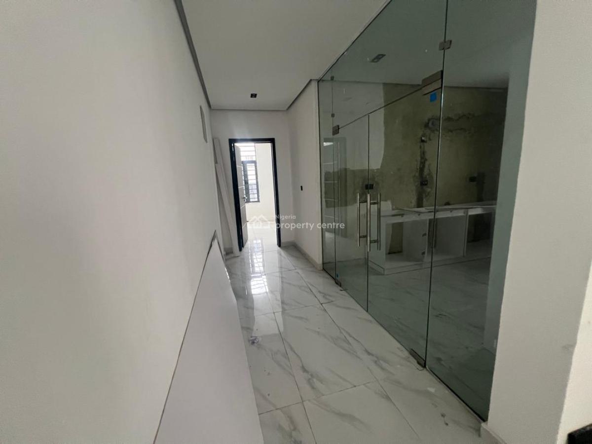 1 Bedroom Apartment, Mini-flat, Ologolo, Lekki, Lagos, Mini Flat (room and Parlour) for Sale