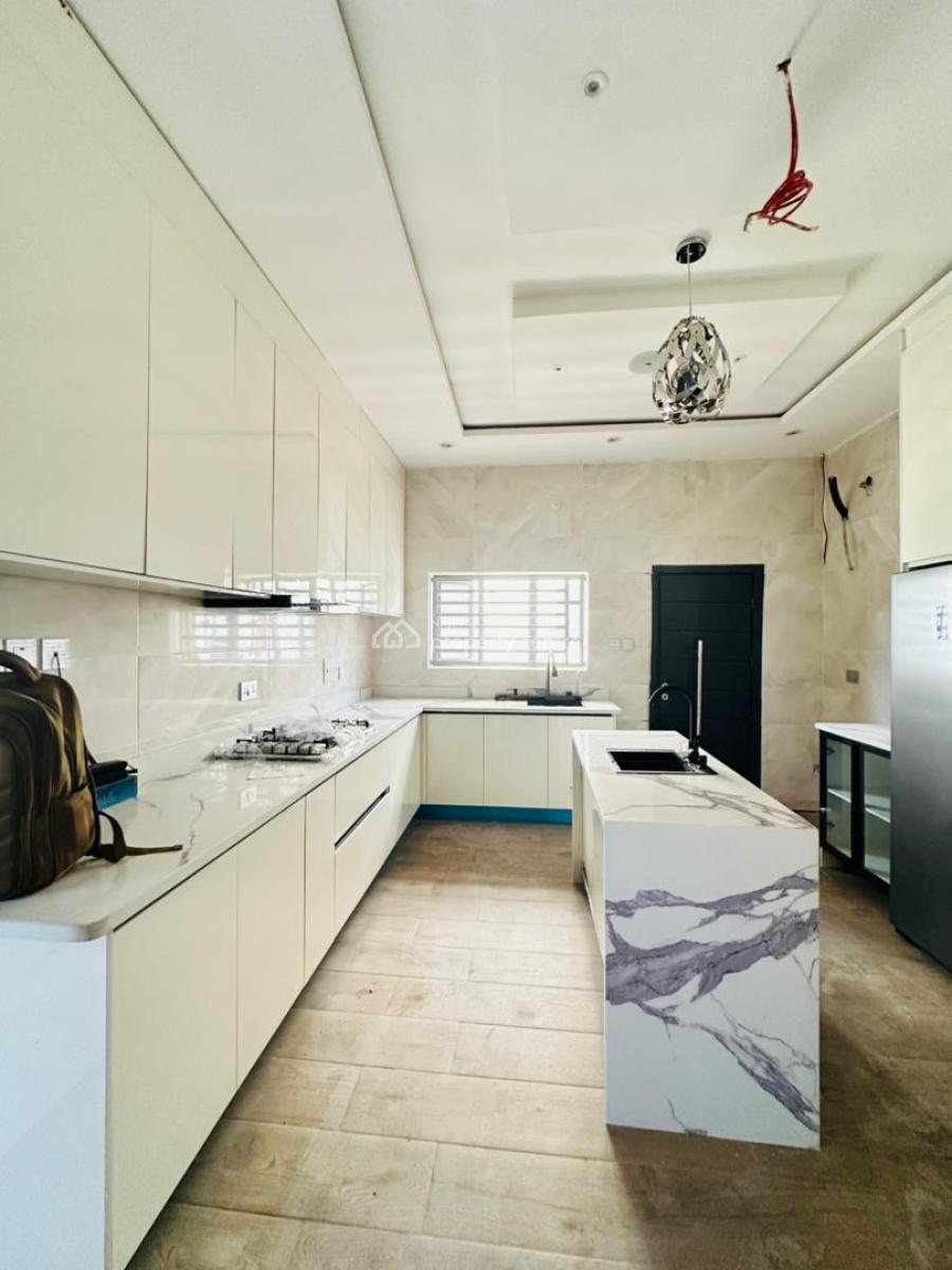5 Bedroom Detached Duplex with Bq, Osapa, Lekki, Lagos, Detached Duplex for Sale