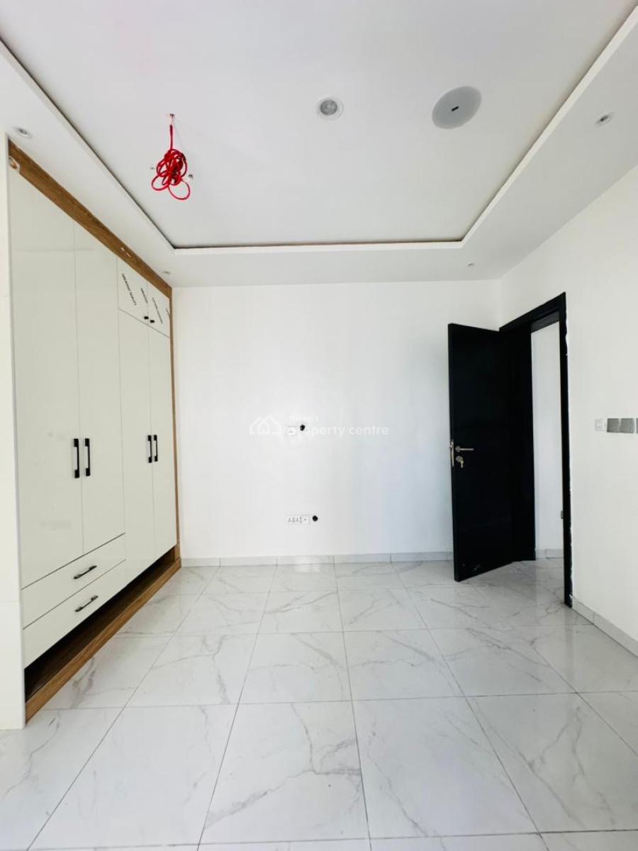 5 Bedroom Detached Duplex with Bq, Osapa, Lekki, Lagos, Detached Duplex for Sale