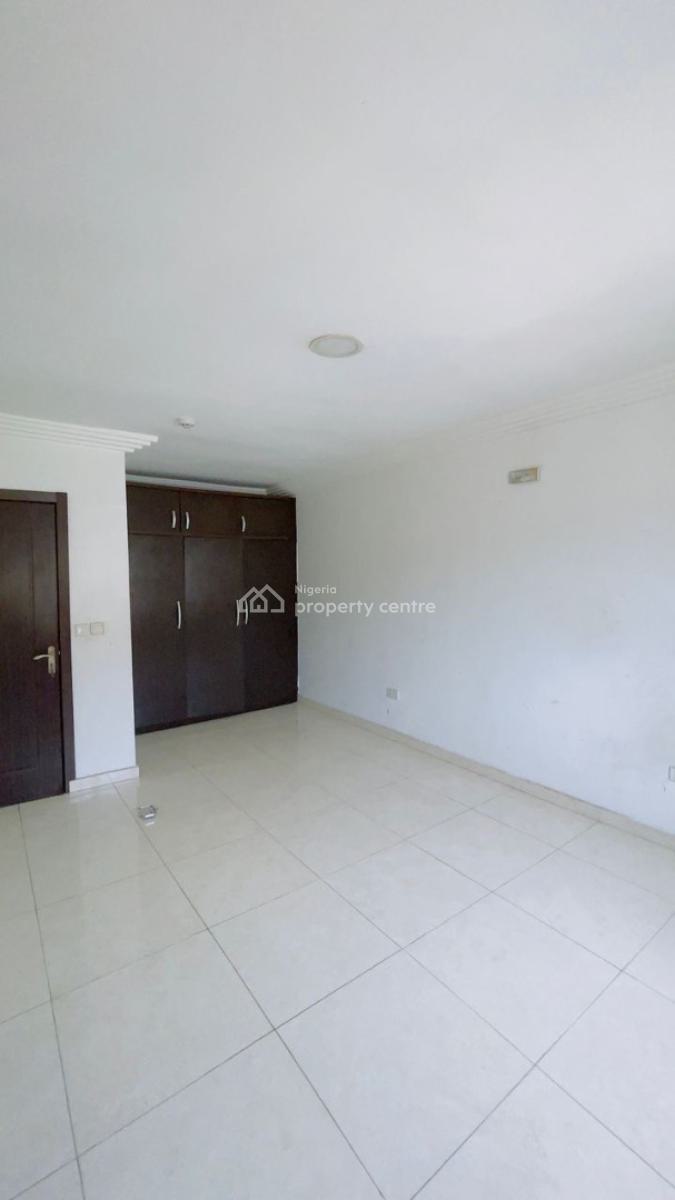 Spacious 3 Bedroom Apartment with a Bq, Off Freedom Way, Ikate, Lekki, Lagos, Flat / Apartment for Rent