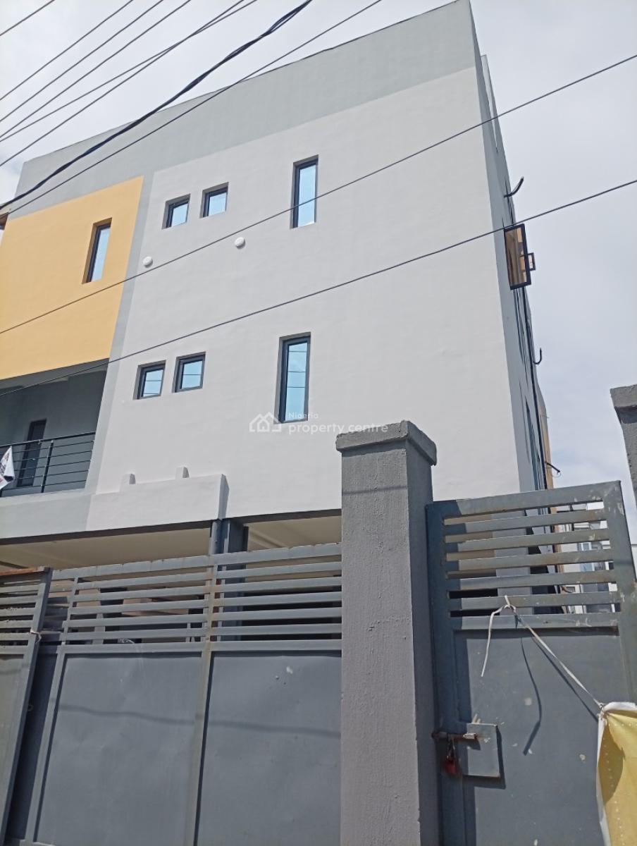 Luxury 1 Bedroom Apartment, Ologolo, Lekki, Lagos, Flat / Apartment for Sale
