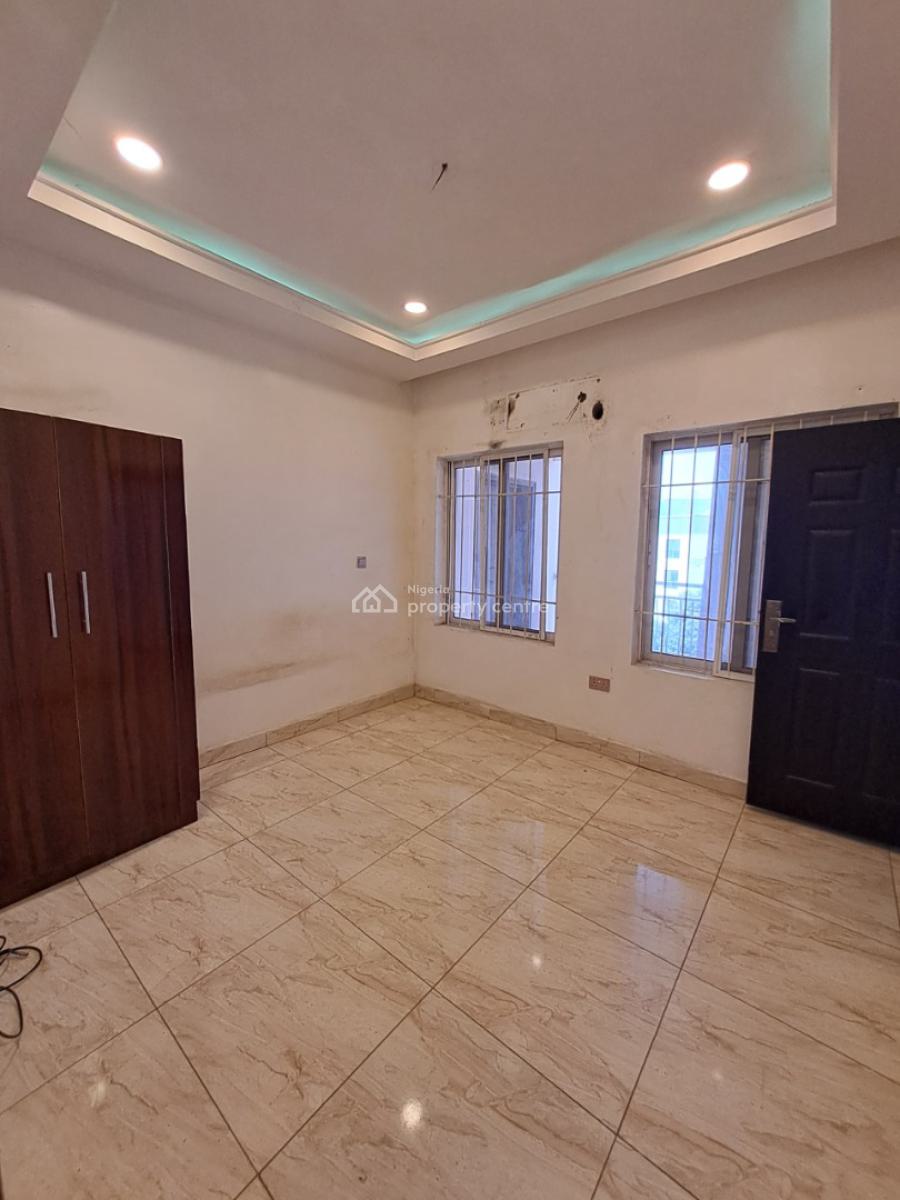 Well Finished 2 Bedroom Flat, Jahi, Abuja, Flat / Apartment for Rent