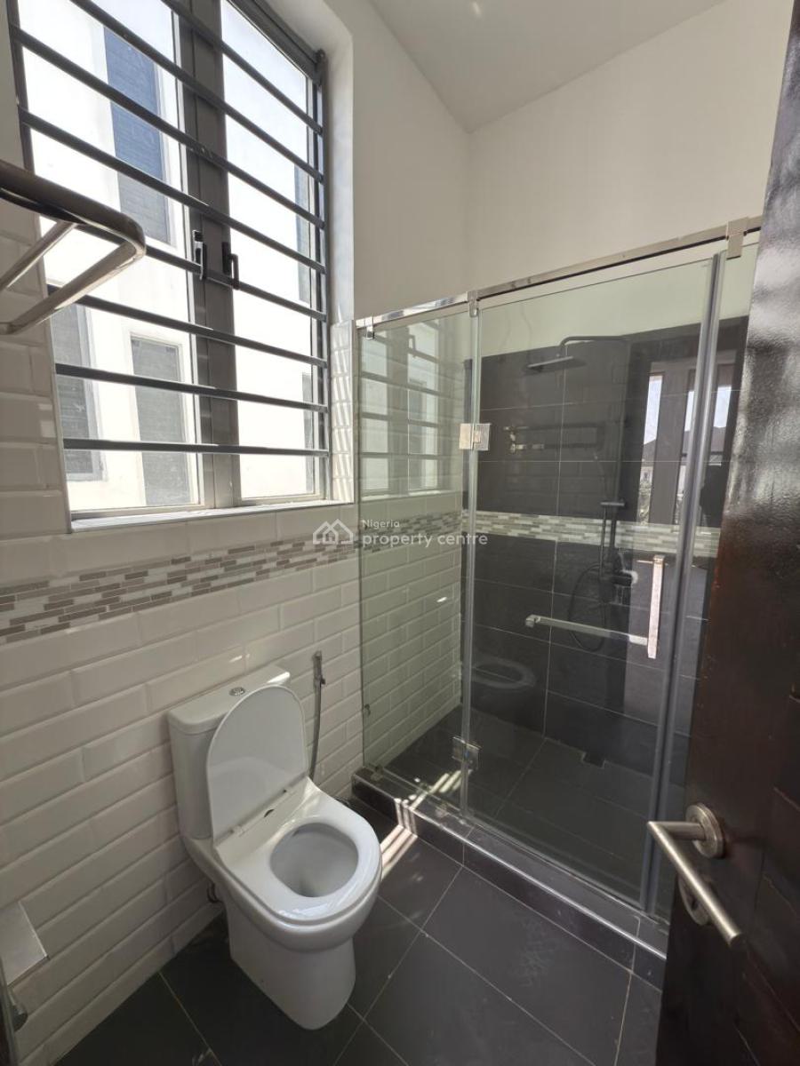 Beautiful 5 Bedroom Duplex with a Pool and Cinema in a Secured Estate, Osapa, Lekki, Lagos, House for Sale