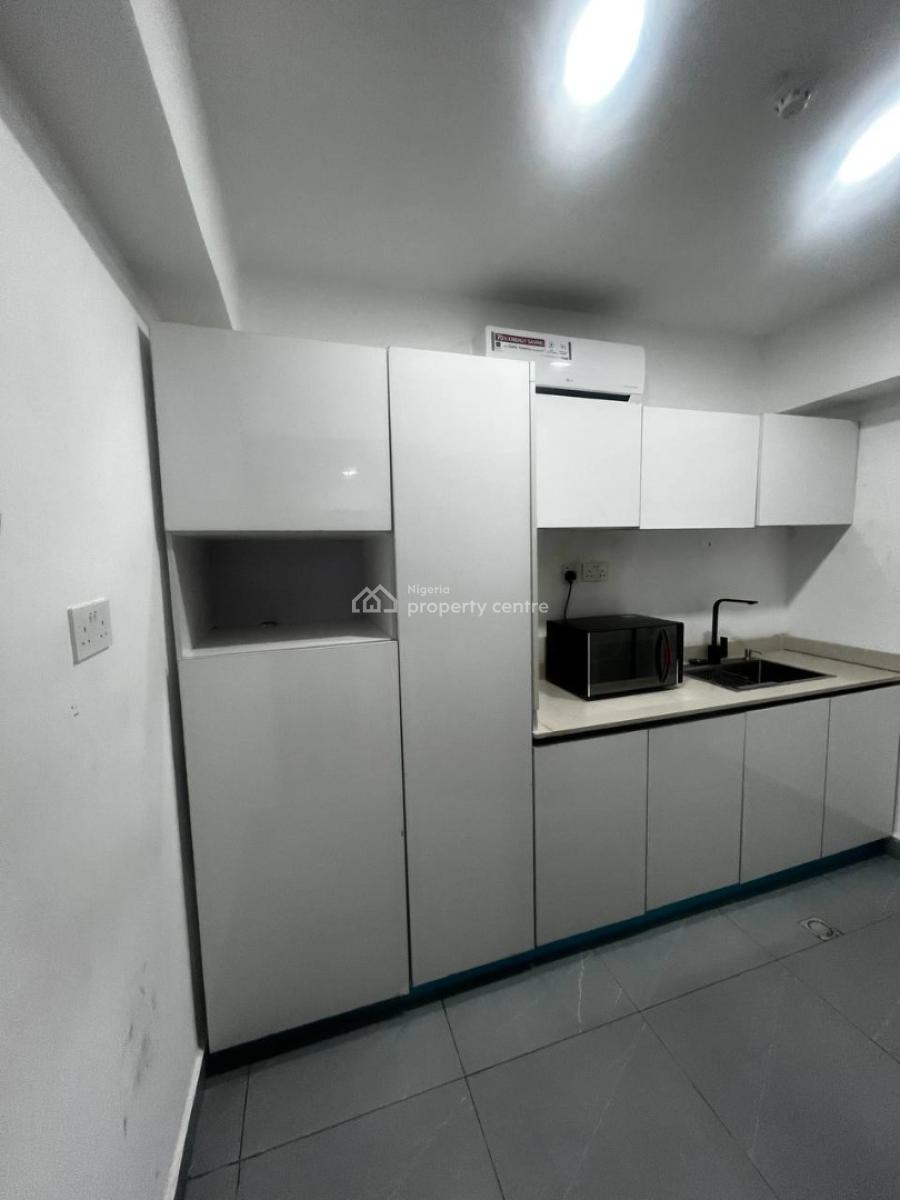 Office Space on a 3 Floor, Lekki Phase 1, Lekki, Lagos, Office Space for Rent