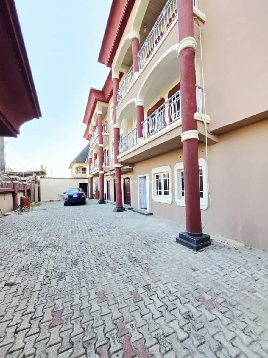 Spacious 3-bedroom Apartment, Ikota, Lekki, Lagos, Flat / Apartment for Rent