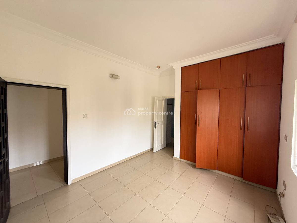 Fully Furnished 2 Bedroom Apartment with a Bq, Lekki Phase 1, Lekki, Lagos, Flat / Apartment for Rent
