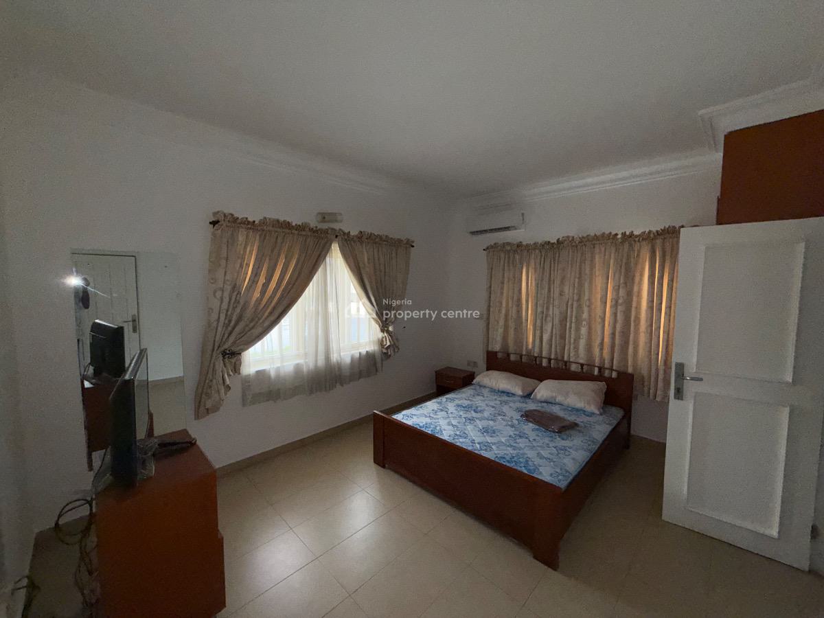 Fully Furnished 2 Bedroom Apartment with a Bq, Lekki Phase 1, Lekki, Lagos, Flat / Apartment for Rent