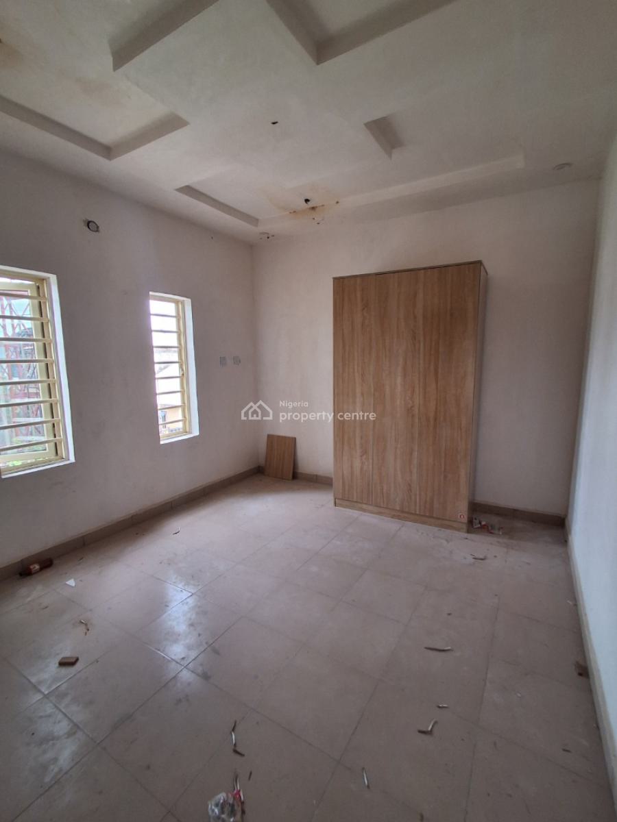 Newly Built 2 Bedroom Upstairs, Badore, Ajah, Lagos, House for Rent