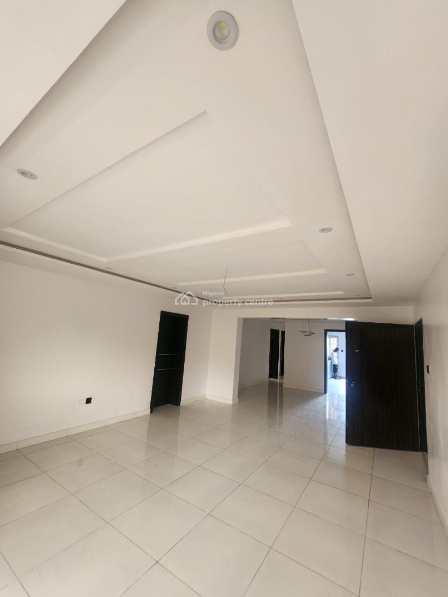 Standard and Spacious 3 Bedroom Flat with One Room Bq, Off Admiralty Road, Lekki Phase 1, Lekki, Lagos, Flat / Apartment for Sale