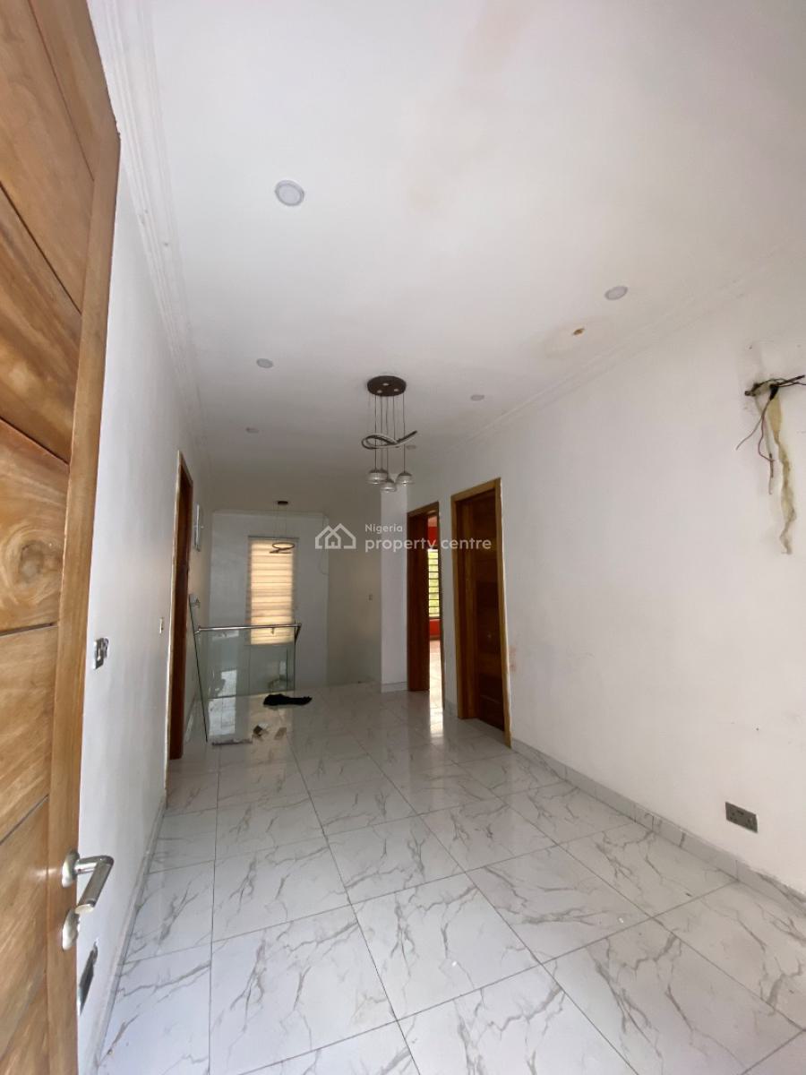 Spacious 4 Bedroom Semi Detached, Chevron Alternative Route, Lekki Phase 2, Lekki, Lagos, Semi-detached Duplex for Rent