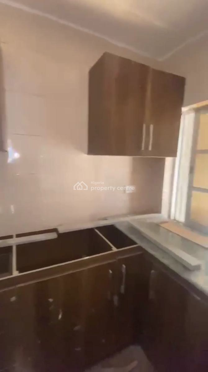 Standard 1 Bedroom Flat with Pool, Gym, & Elevator, Off Adeola Hopewell, Victoria Island (vi), Lagos, Mini Flat (room and Parlour) for Rent