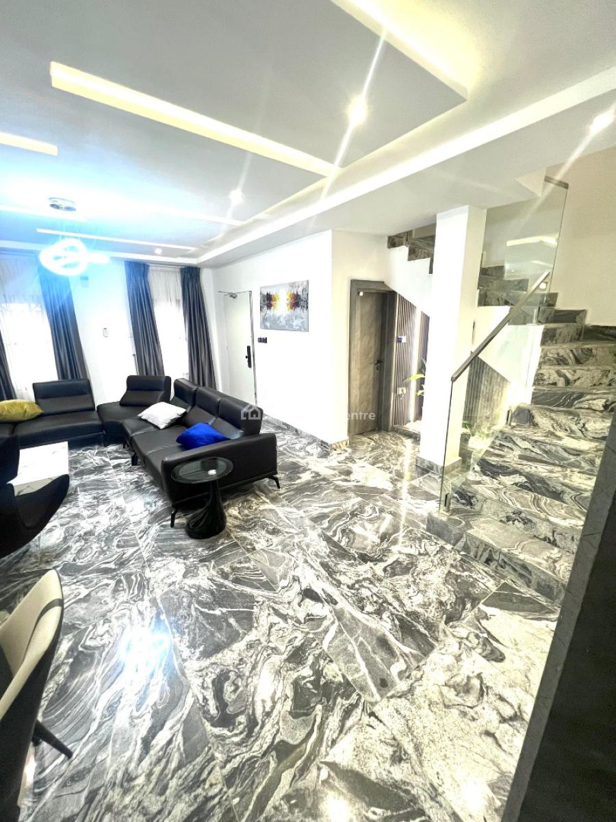 Standard 4 Bedrooms Apartment with Self Compound, Wuse, Abuja, Semi-detached Duplex Short Let