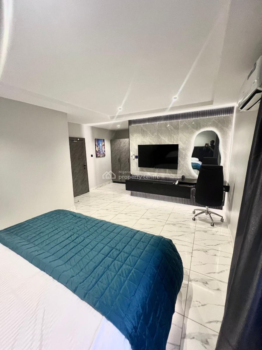 Standard 4 Bedrooms Apartment with Self Compound, Wuse, Abuja, Semi-detached Duplex Short Let