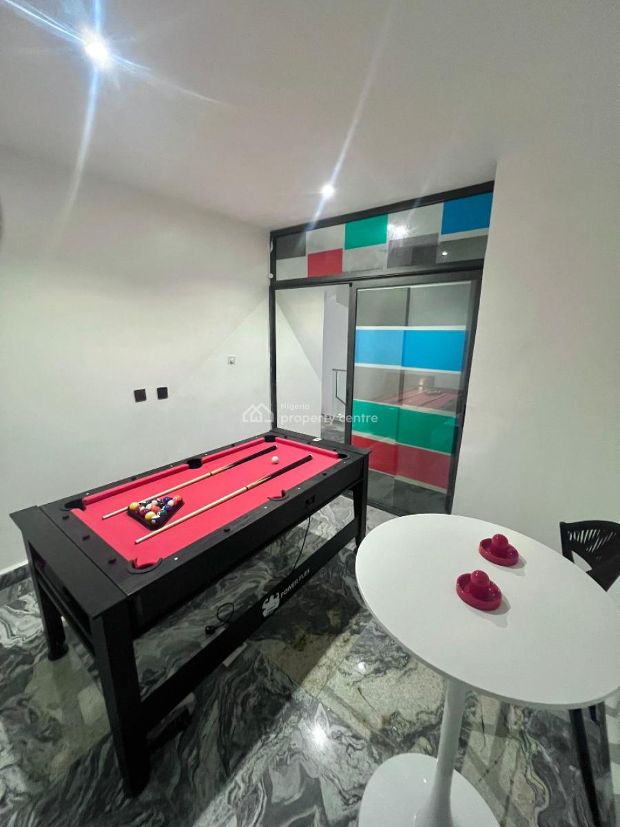 Standard 4 Bedrooms Apartment with Self Compound, Wuse, Abuja, Semi-detached Duplex Short Let