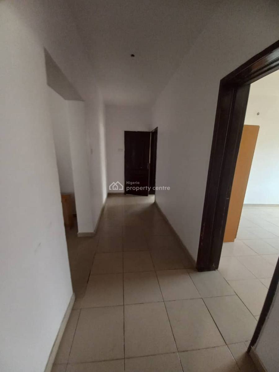 Standard 3 Bedroom Apartment, Behind Pinnock Beach Estate, Osapa, Lekki, Lagos, Flat / Apartment for Rent