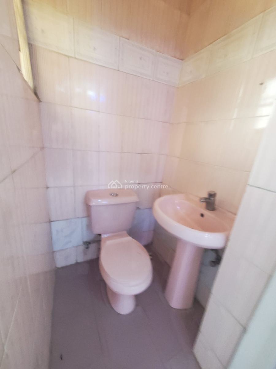 Massive Luxurious 2 Bedroom Flat, By Grand Pela Hotel, Durumi, Abuja, Flat / Apartment for Rent