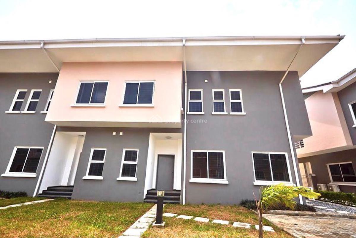 Serviced 4 Bedrooms Semi-detached House with Bq, Lekki Phase 1, Lekki, Lagos, Semi-detached Duplex for Rent
