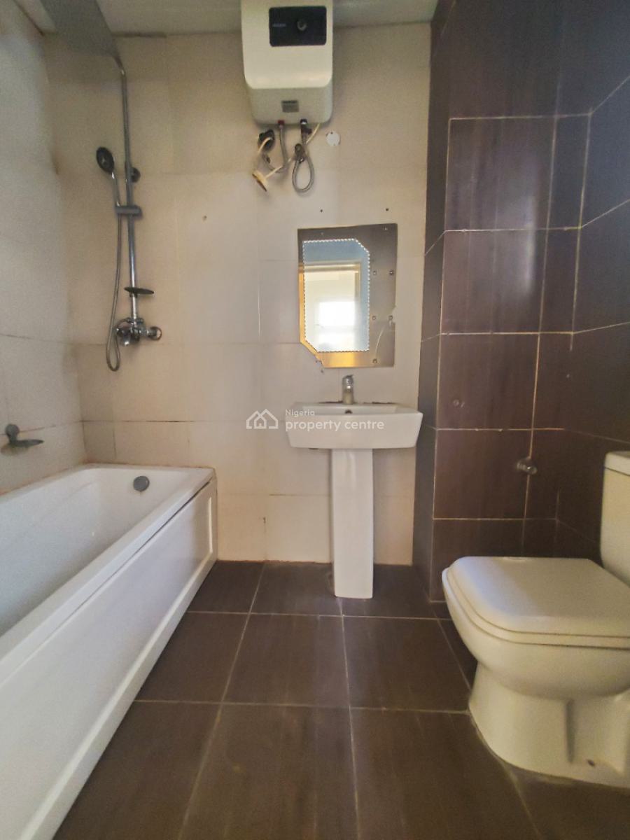 Massive Luxurious 2 Bedroom Flat, By American International School, Durumi, Abuja, Flat / Apartment for Rent