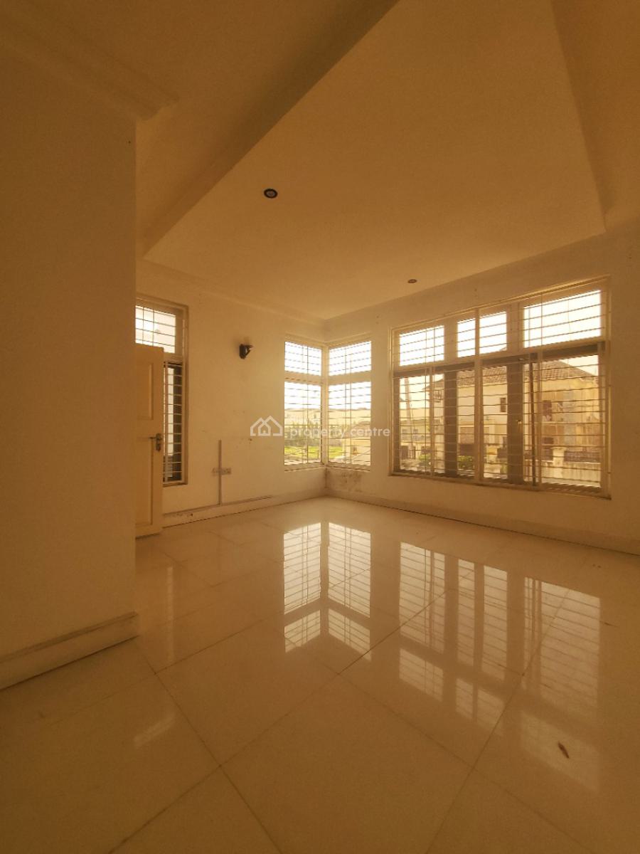 Massive Luxurious 2 Bedroom Flat, By American International School, Durumi, Abuja, Flat / Apartment for Rent