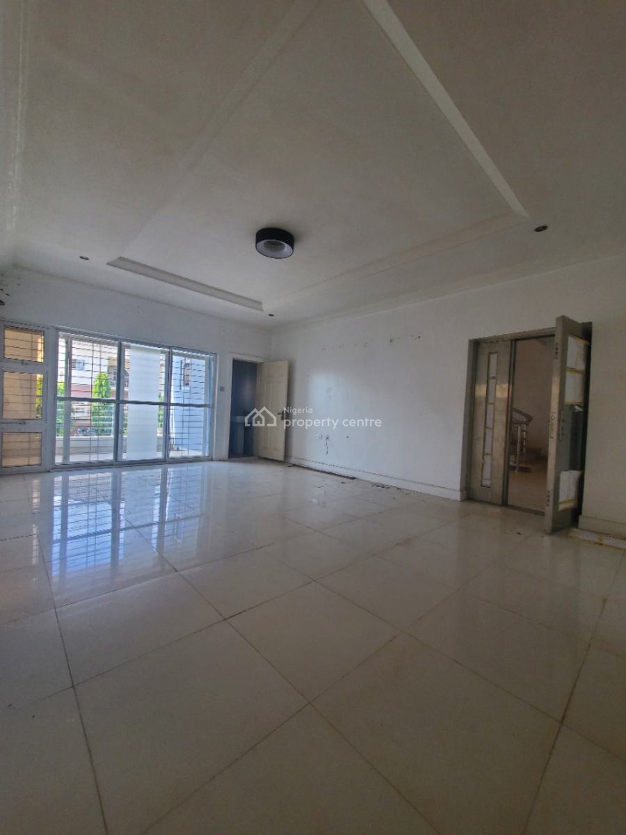 Massive Luxurious 2 Bedroom Flat, By American International School, Durumi, Abuja, Flat / Apartment for Rent