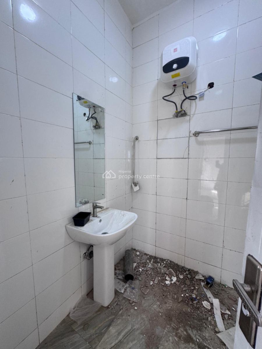 3 Bedroom Flat with Bq, Life Camp, Abuja, Flat / Apartment for Rent