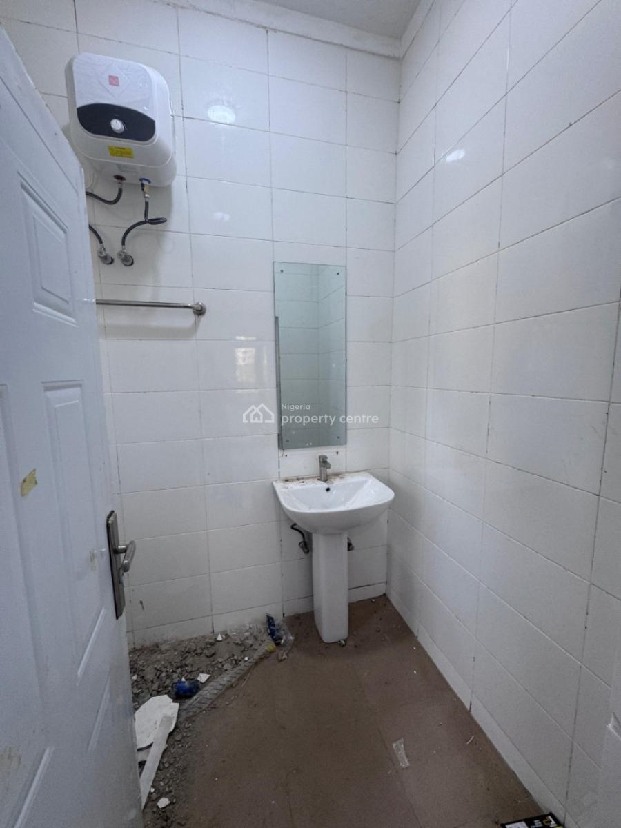 3 Bedroom Flat with Bq, Life Camp, Abuja, Flat / Apartment for Rent