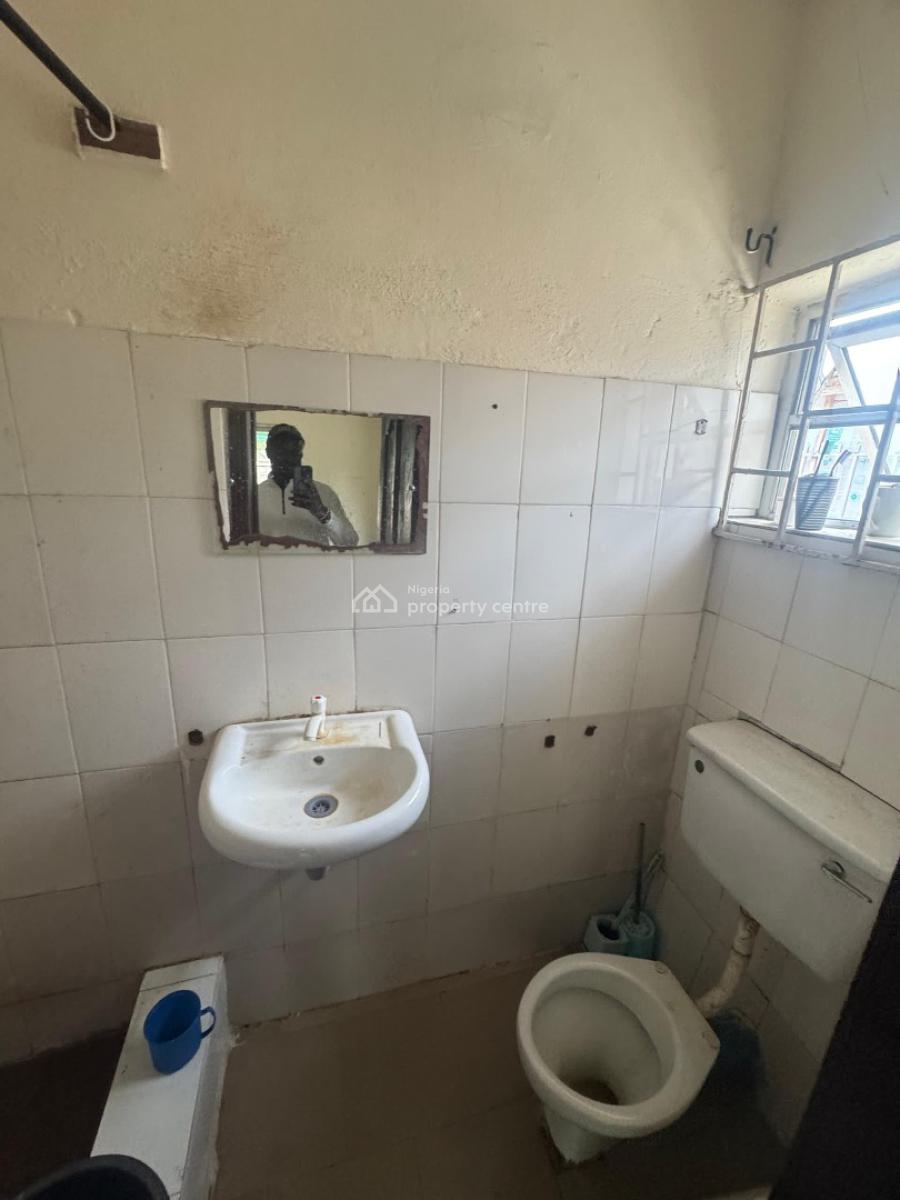 a Well Maintained 1 Bedroom Self Service Semi Detached with Extra Room, Oniru Resttlement, Oniru, Victoria Island (vi), Lagos, Mini Flat (room and Parlour) for Rent