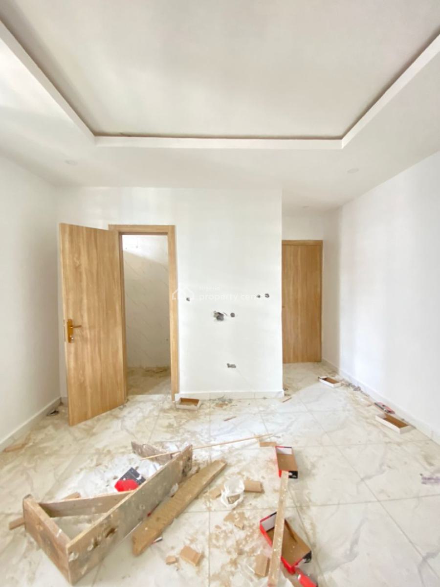 2 Bedroom Apartment, Ologolo, Lekki, Lagos, Flat / Apartment for Rent