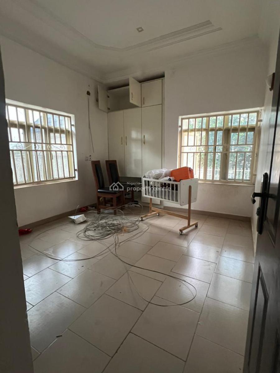 Sharp 3 Bedroom Bungalow in an Estate, Karsana, Abuja, Detached Bungalow for Rent