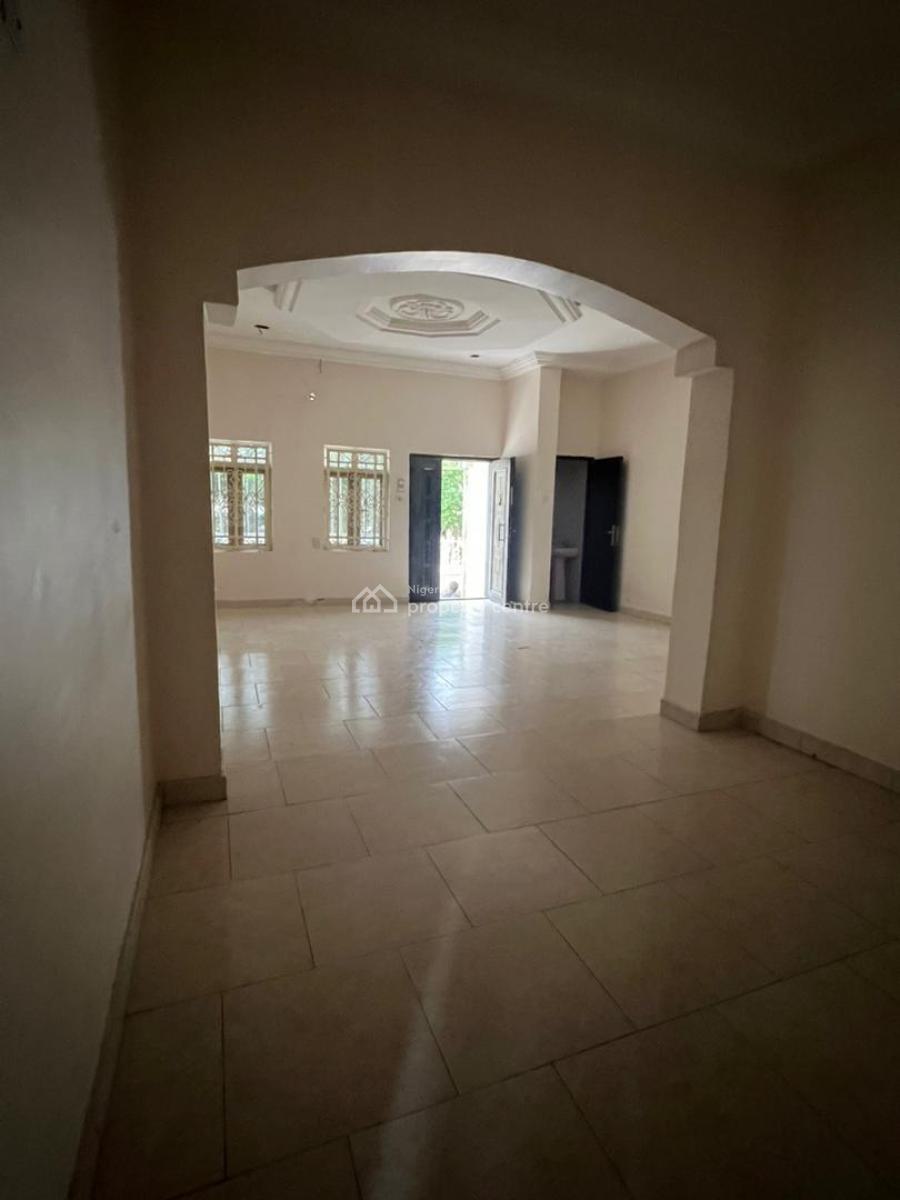 Sharp 3 Bedroom Bungalow in an Estate, Karsana, Abuja, Detached Bungalow for Rent