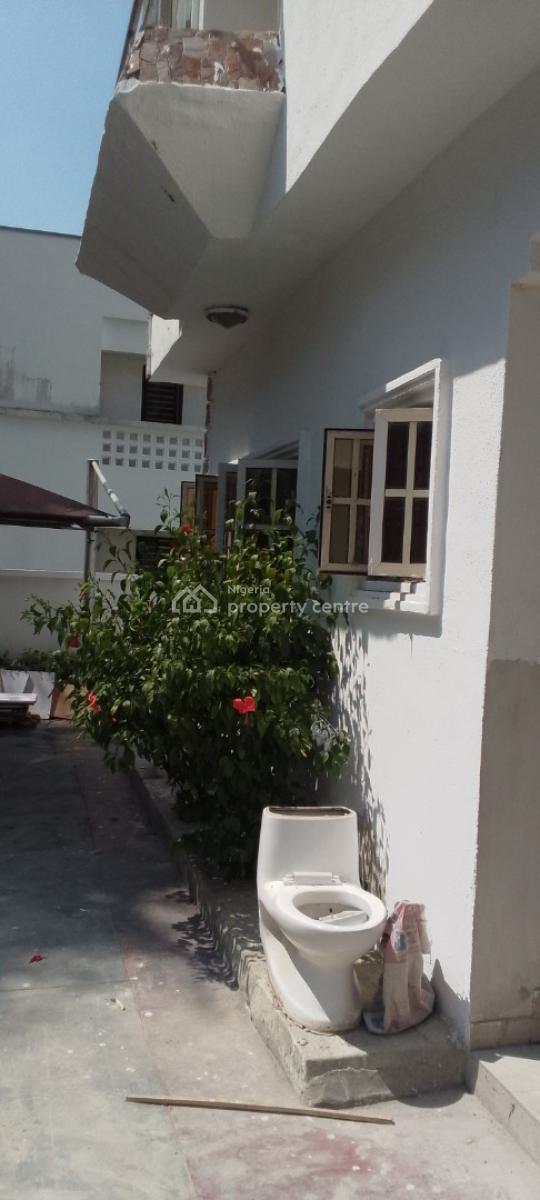 a Luxurious Mini Flat, Chevron Drive/ Carlton Gate, Lekki, Lagos, Mini Flat (room and Parlour) for Rent