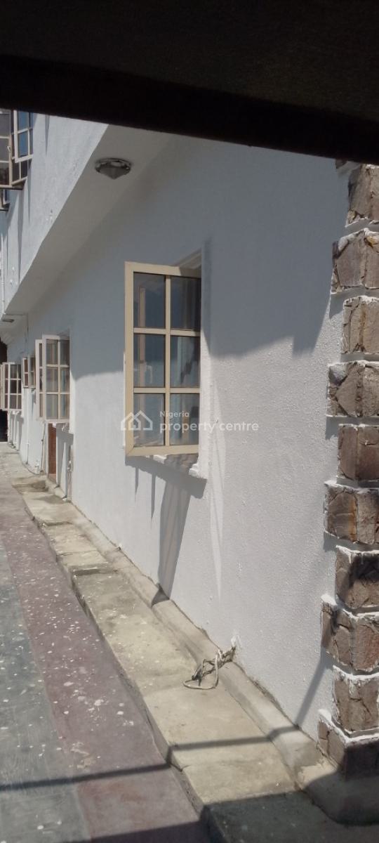 a Luxurious Mini Flat, Chevron Drive/ Carlton Gate, Lekki, Lagos, Mini Flat (room and Parlour) for Rent