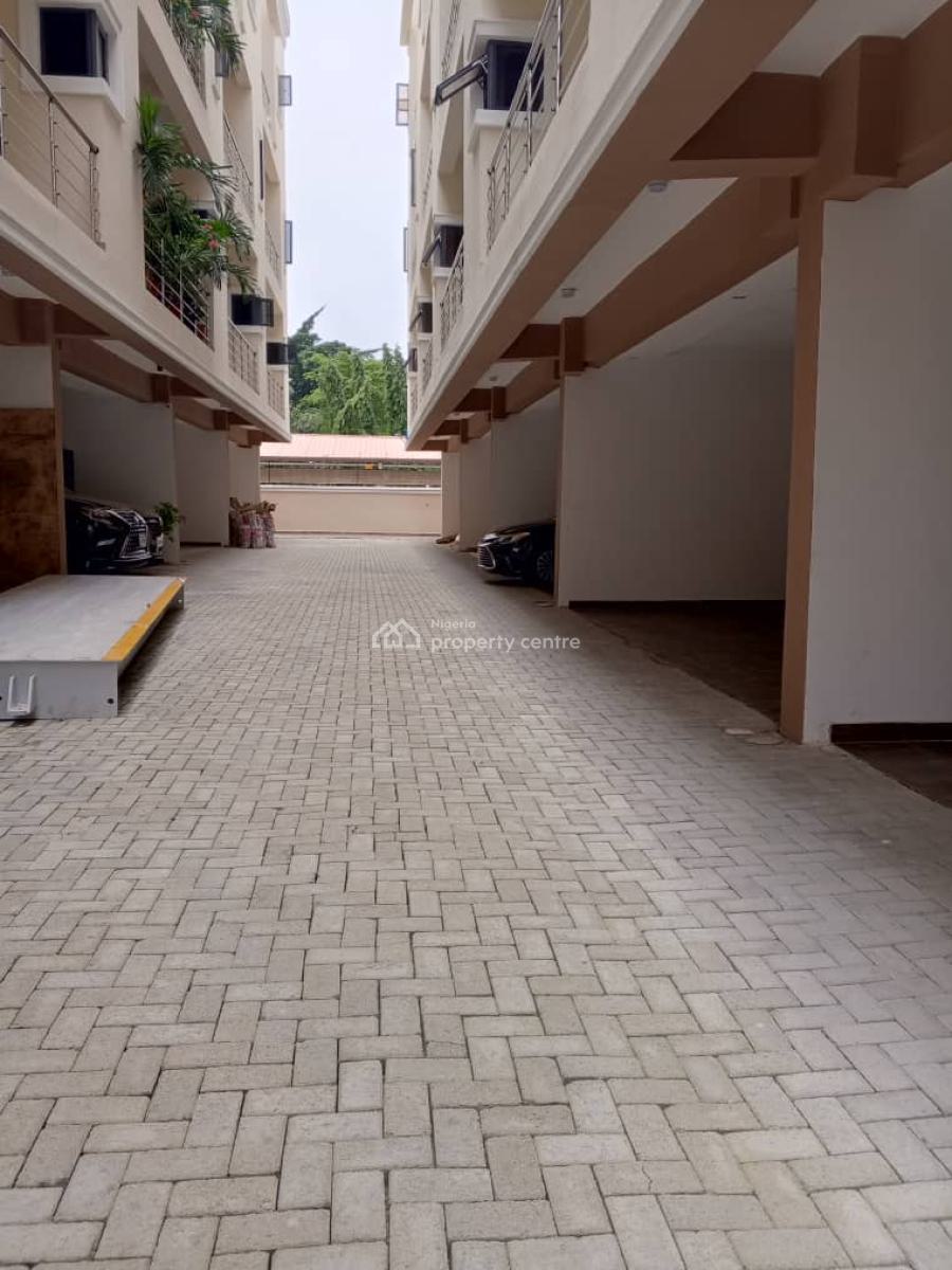 Newly Renovated 4 Bedroom Terrace Duplex., Ikoyi, Lagos, Terraced Duplex for Rent