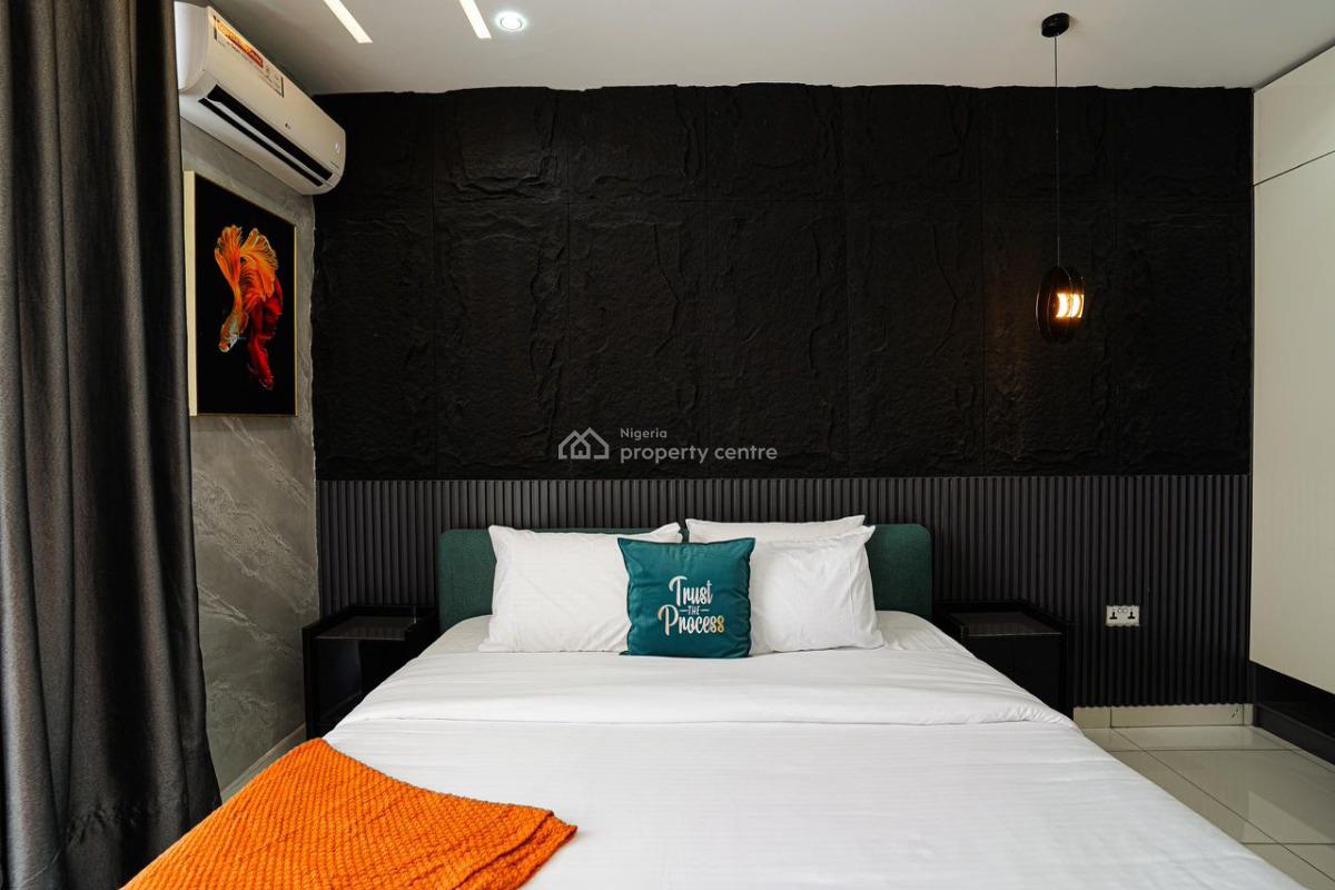 Luxury 2 Bedroom Flat + Pool + Gym + Ps5, Gbangbala Street, Ikate, Lekki, Lagos, Flat / Apartment Short Let