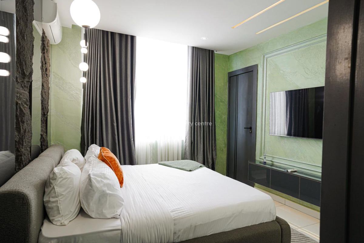 Luxury 2 Bedroom Flat + Pool + Gym + Ps5, Gbangbala Street, Ikate, Lekki, Lagos, Flat / Apartment Short Let