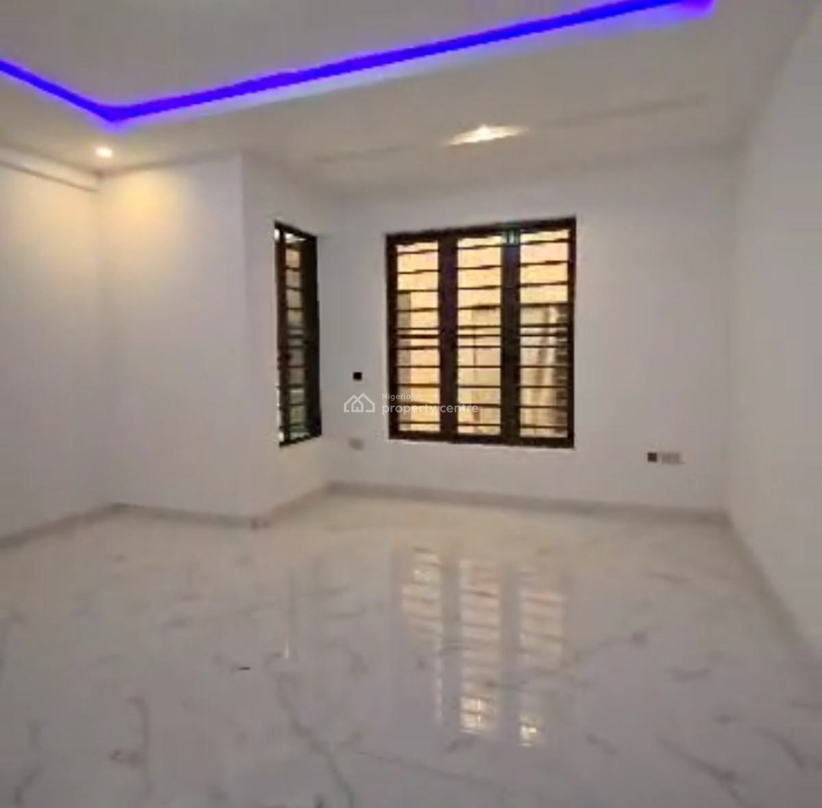 2 Bedroom Apartment, Adeniyi Jones, Ikeja, Lagos, Flat / Apartment for Sale