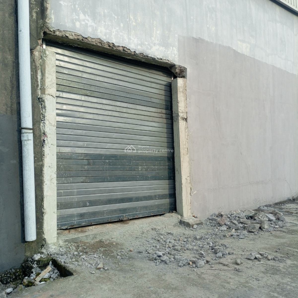 Nice Located 2800sqft Industrial Warehouse, Orile Iganmu, Surulere, Lagos, Warehouse for Rent