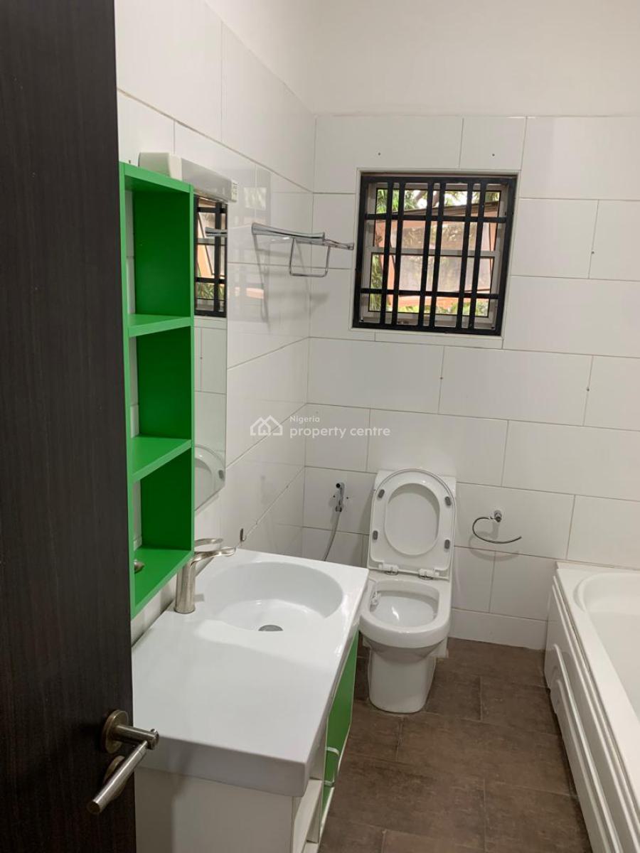 Serviced Spacious 3 Bedroom Block of Flat for Elites and Big Boss, Wuse 2, Abuja, Flat / Apartment for Rent