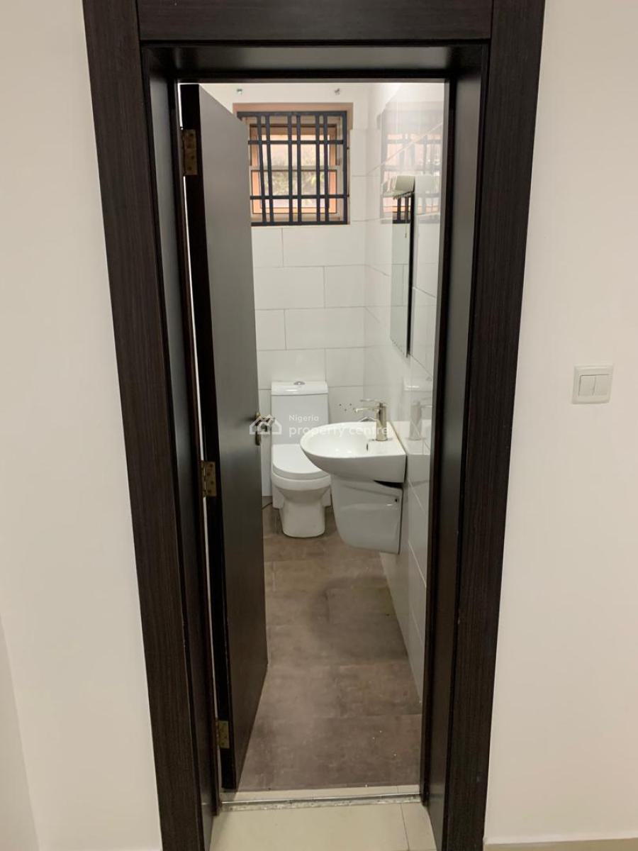 Serviced Spacious 3 Bedroom Block of Flat for Elites and Big Boss, Wuse 2, Abuja, Flat / Apartment for Rent