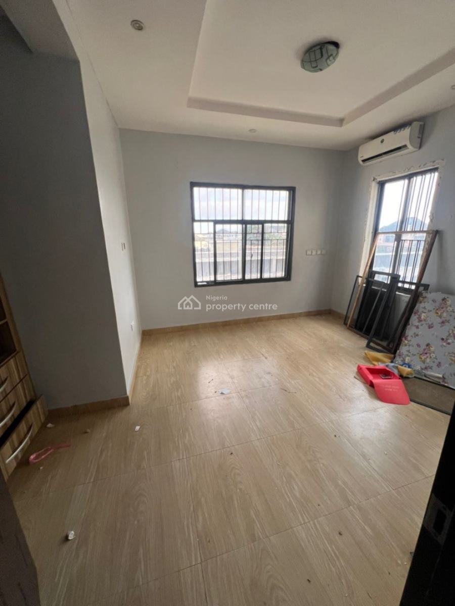 Newly Built 3 Bedroom Apartment, Lekki Phase 1, Lekki, Lagos, Flat / Apartment for Rent