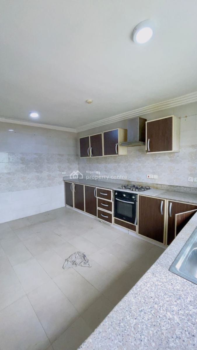 Affordable and Spacious 3 Bedroom Flat Upstairs with a Room Bq ., Ikate, Lekki, Lagos, Flat / Apartment for Rent