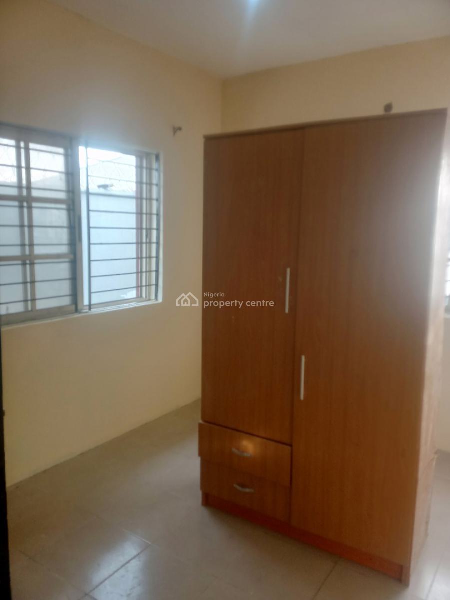 Very Sharp and Well Maintained 2 Bedrooms All Ensuite Flat, Beside Davitech Filling Station Phase 2, Oribanwa, Ibeju Lekki, Lagos, Flat / Apartment for Rent