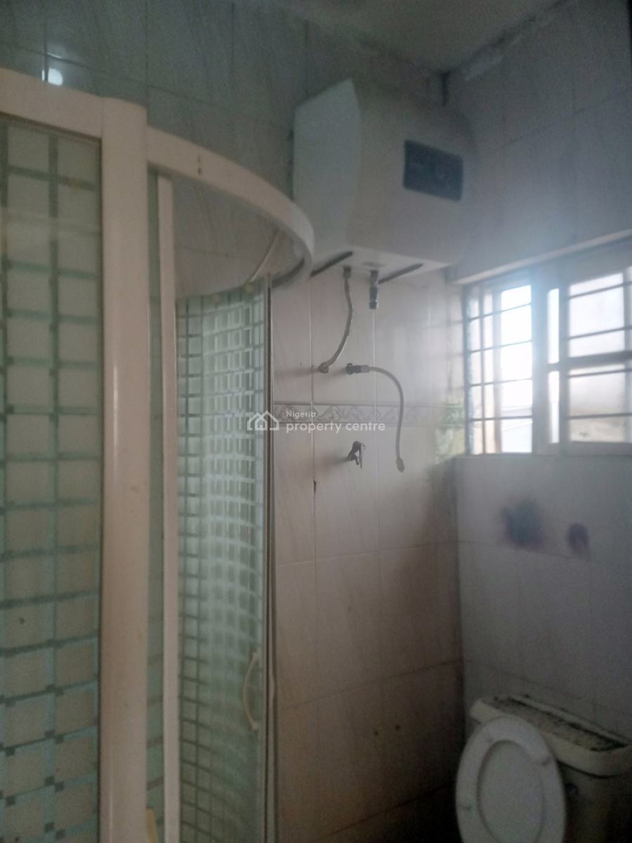 Very Sharp and Well Maintained 2 Bedrooms All Ensuite Flat, Beside Davitech Filling Station Phase 2, Oribanwa, Ibeju Lekki, Lagos, Flat / Apartment for Rent