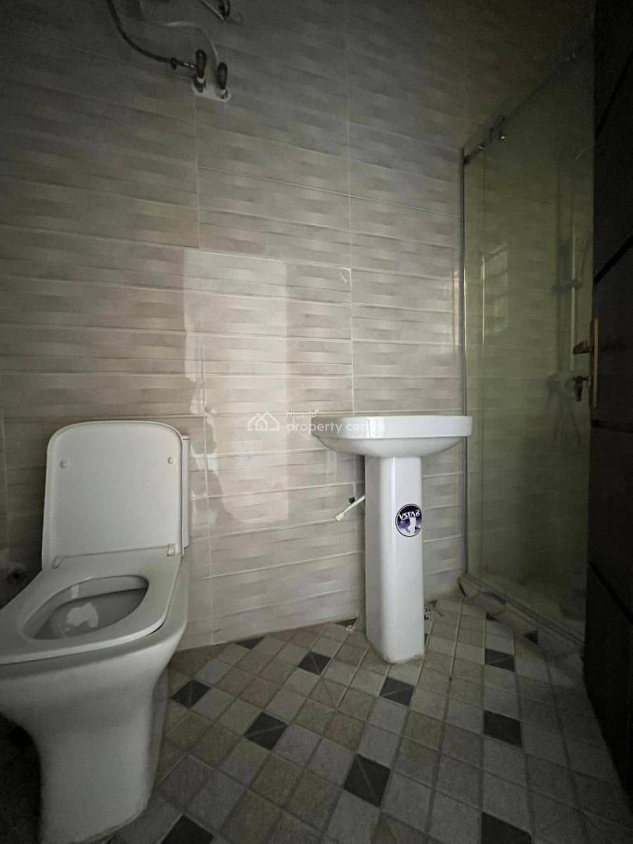 Spacious 4 Bedroom Semidetached Duplex Plus Bq, Gra Phase 1, Magodo, Lagos, Semi-detached Duplex for Sale