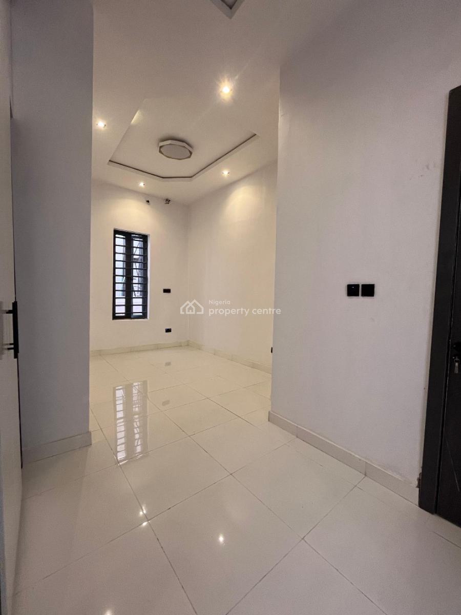 Neatly Built 5 Bedroom Fully Detached  Duplex with Pool, Ajah, Lagos, Detached Duplex for Sale