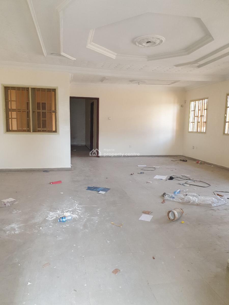 Spacious 3 Bedroom Flat, Idado Estate, Lekki, Lagos, Flat / Apartment for Rent