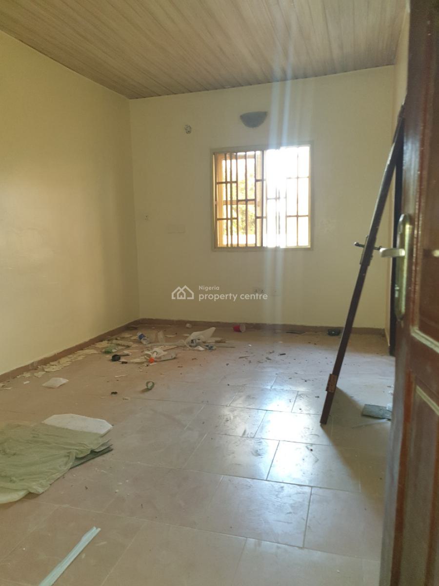 Spacious 3 Bedroom Flat, Idado Estate, Lekki, Lagos, Flat / Apartment for Rent