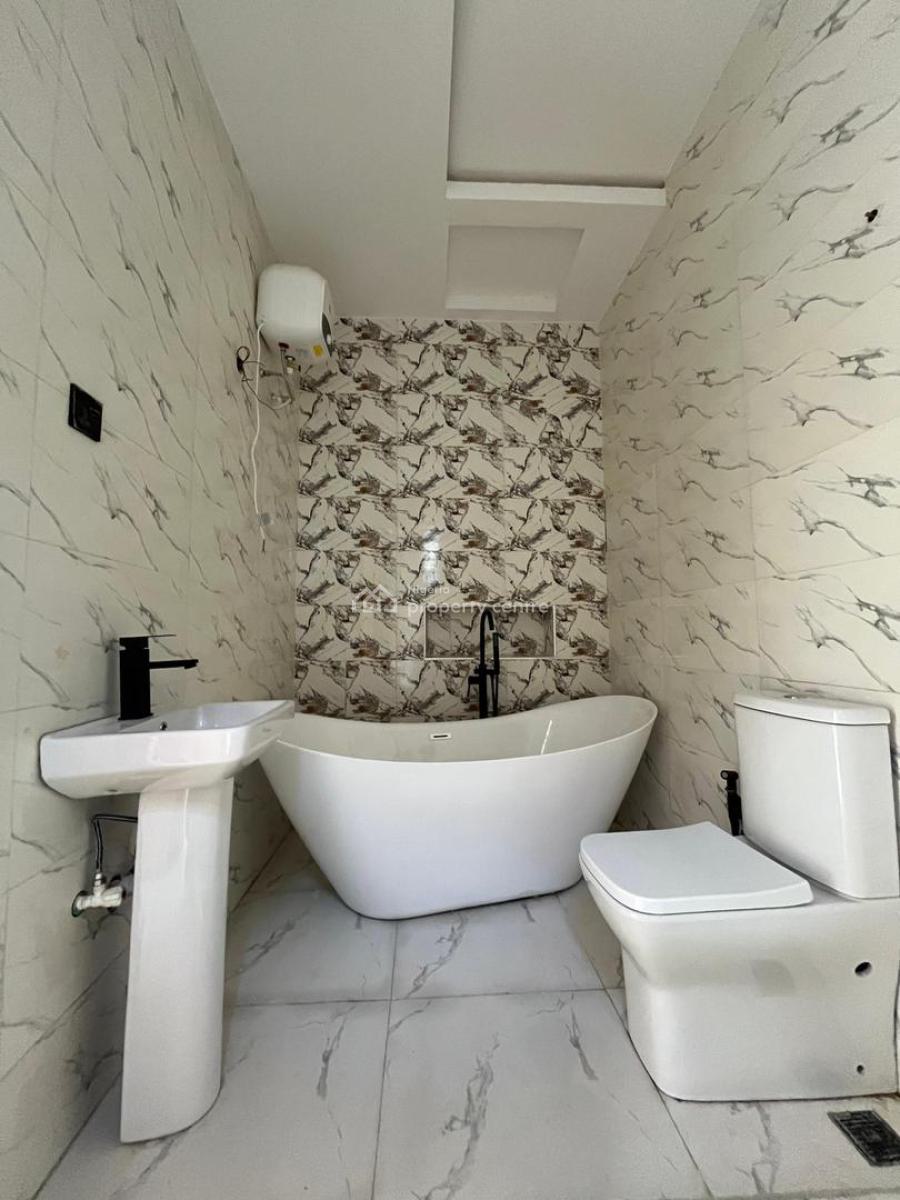 Exquisitely Built 4 Bedroom Fully Detached Duplex Plus Bq, Magodo, Lagos, Detached Duplex for Sale