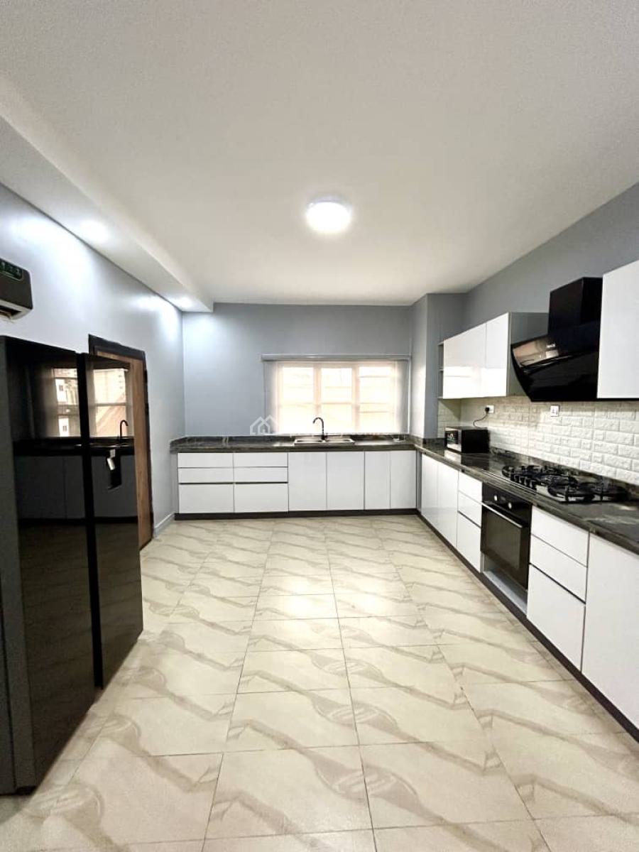 3 Bedroom Luxe Modern High Rise Apartment with Pool, Ikoyi, Lagos, Flat / Apartment Short Let