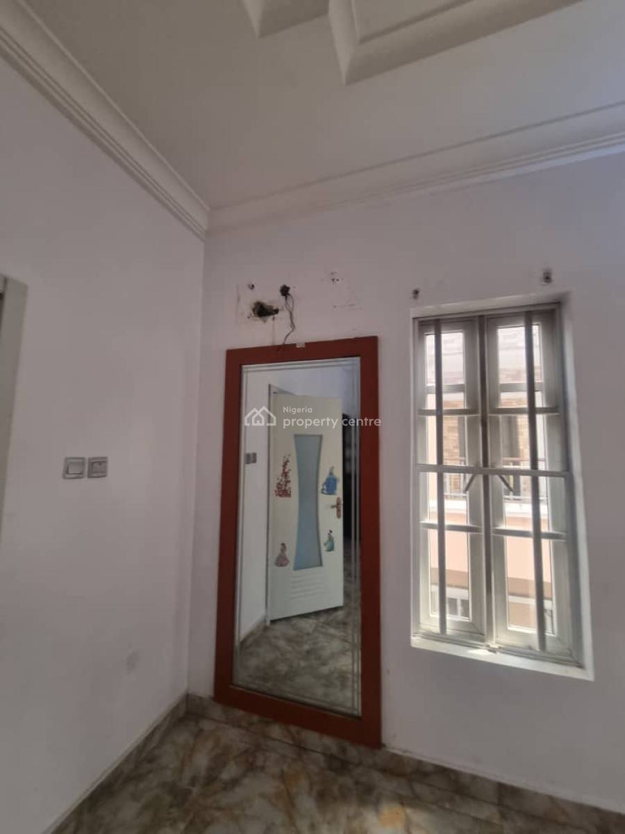 Standard 2 Bedroom Flat, Chevy View, Lekki, Lagos, Flat / Apartment for Rent